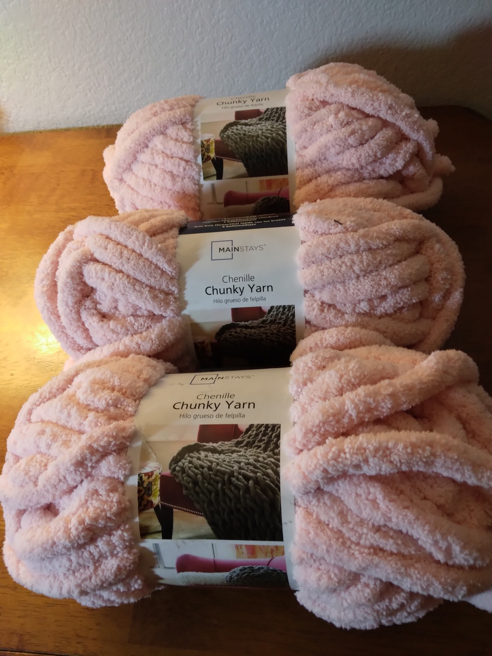 Mainstays Chenille Chunky Yarn - Soft Pink